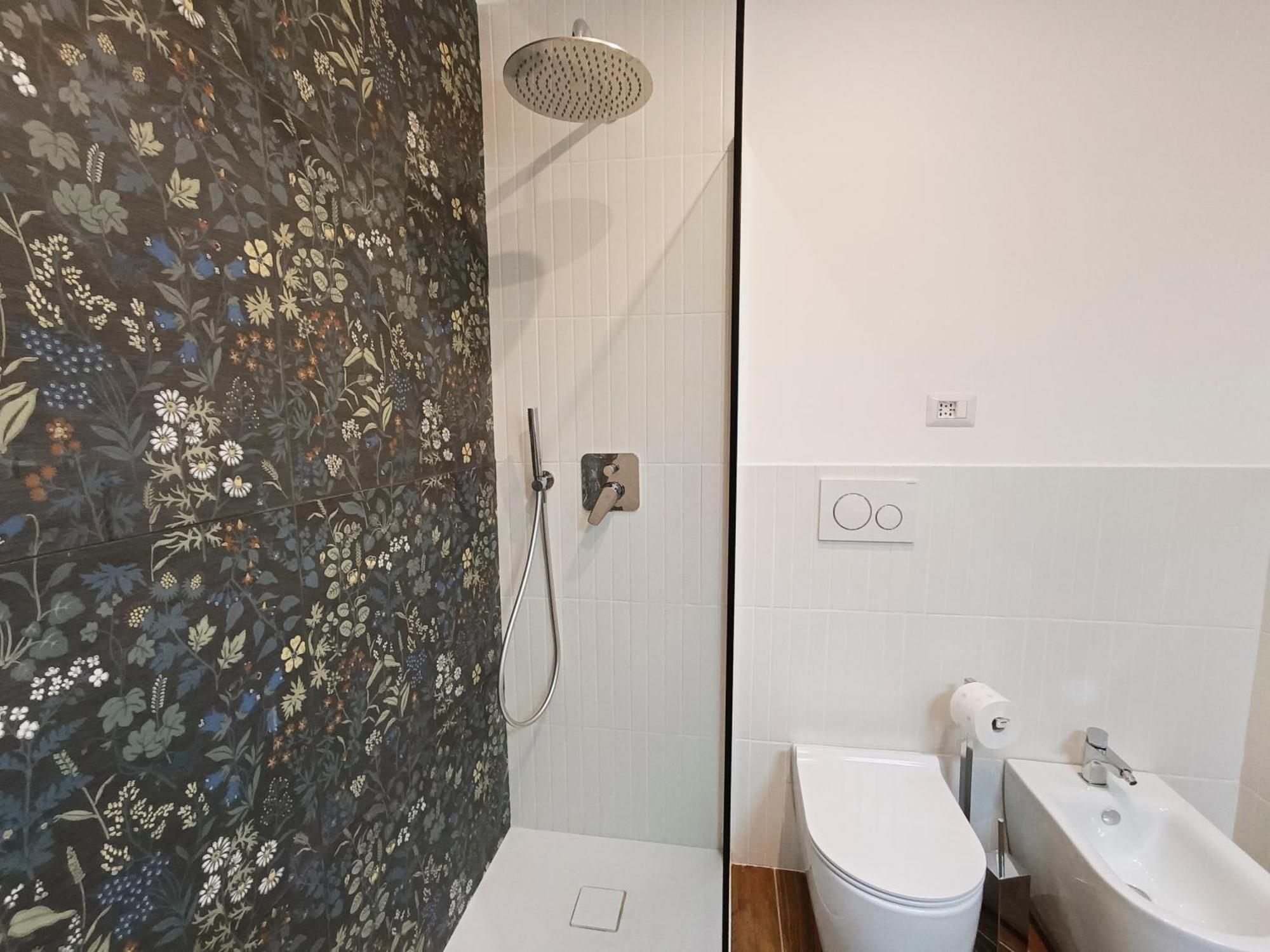 La Tua Casa A Viadelcorso Apartment โรม ภายนอก รูปภาพ
